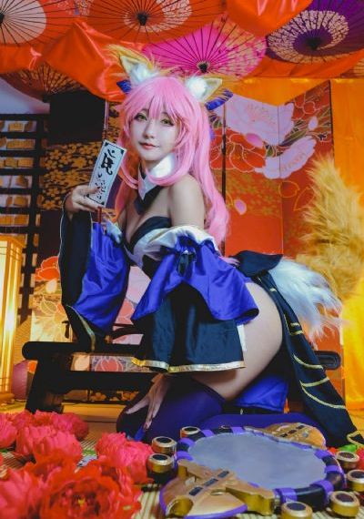 三个女人的美味艳遇